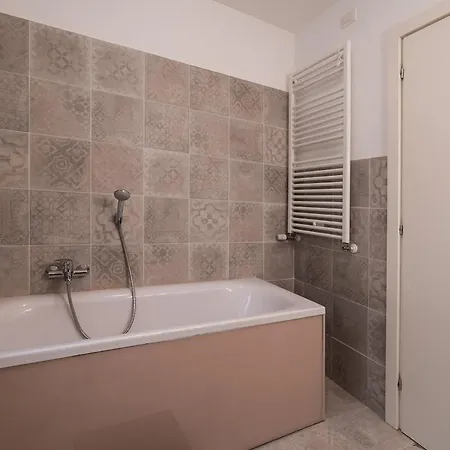 Apartamento Casa Naonis Comfort And Relax In The Historic Center Pordenone